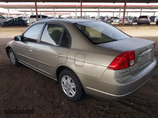 2003 Honda Civic LX with VIN 2HGES16673H537693, listed as a IAAI auction lot 41696832 with 173,842 mi miles. Bid and sale history available at carsss.com. Image 3.