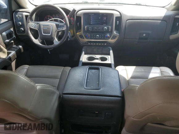 2015 GMC Sierra 1500 Denali z VIN 3GTU2WEC8FG297797, wystawiony jako Copart lot #54123795 z przebiegiem 47 538 mil mil oraz Szkoda całkowita • Salvage title. Historia ofert i sprzedaży dostępna na DreamBid. Obrazek 8.