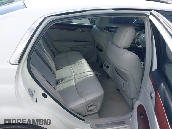 2011 Toyota Avalon with VIN 4T1BK3DB5BU403902, listed as a IAAI auction lot 41472945 with 175,685 mi miles and . Bid and sale history available at DreamBid. Image 8.