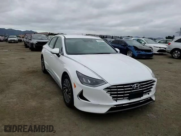2022 Hyundai Sonata Hybrid SEL with VIN KMHL34JJ8NA040388, listed as a Copart auction lot 71458373 with 8,650 mi miles. Bid and sale history available at carsss.com. Image 11.
