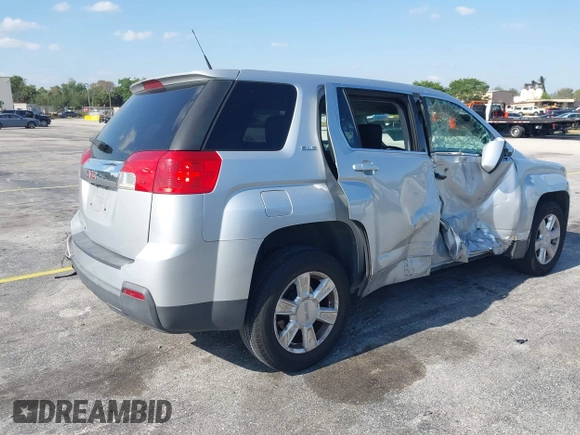 2011 GMC Terrain SLE-1 z VIN 2CTALMEC2B6275986, wystawiony jako IAAI lot #42077770 z przebiegiem 103 390 mil mil oraz . Historia ofert i sprzedaży dostępna na DreamBid. Obrazek 4.