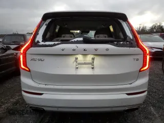 2020 Volvo XC90 Momentum with VIN YV4102CK4L1598280, listed as a Copart auction lot 79330254 with 61,206 mi miles and Clean Title. Bid and sale history available at carsss.com. Image 6.