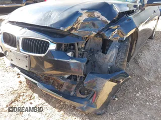 2013 BMW 3 Series 320i with VIN WBA3B1C50DF461591, listed as a IAAI auction lot 41505029 with 1 mi miles. Bid and sale history available at carsss.com. Image 17.