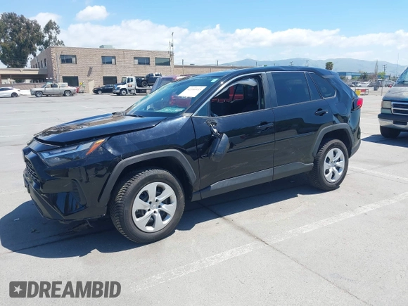 2023 Toyota RAV4 LE z VIN 2T3F1RFV1PC370198, wystawiony jako IAAI lot #42146933 z przebiegiem 19 984 mil mil oraz . Historia ofert i sprzedaży dostępna na DreamBid. Obrazek 2.