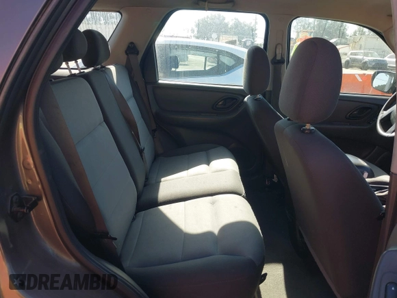 2005 Ford Escape XLS Value with VIN 1FMYU02Z25KA84168, listed as a IAAI auction lot 42690711 with 163,834 mi miles and . Bid and sale history available at DreamBid. Image 8.