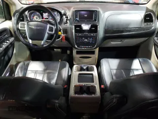 2013 Chrysler Town & Country Touring with VIN 2C4RC1BG3DR821801, listed as a Copart auction lot 47572855 with 129,811 mi miles and Salvage Title. Bid and sale history available at carsss.com. Image 8.