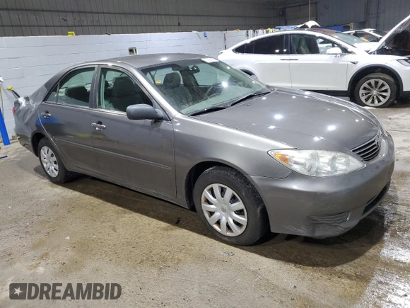 2006 Toyota Camry STD with VIN 4T1BE32K16U724240, listed as a Copart auction lot 87595155 with 251,947 mi miles and Salvage Title. Bid and sale history available at DreamBid. Image 4.