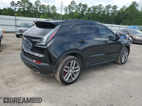 2021 Cadillac XT4 FWD Sport with VIN 1GYFZER42MF024204, listed as a Copart auction lot 63955904 with 31,262 mi miles and Salvage Title. Bid and sale history available at DreamBid. Image 3.