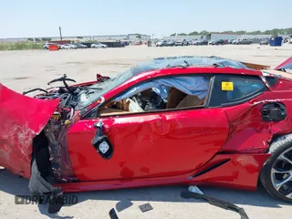 2018 Lexus LC with VIN JTHHP5AY4JA005468, listed as a IAAI auction lot 40055011 with 1 mi miles. Bid and sale history available at carsss.com. Image 13.