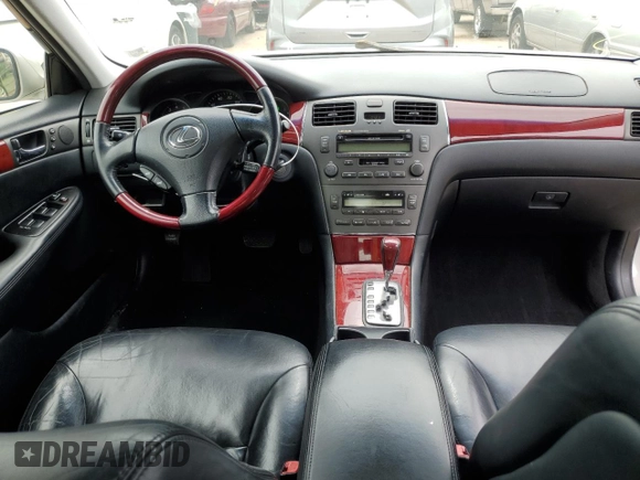 2003 Lexus ES 300 with VIN JTHBF30G036020559, listed as a Copart auction lot 56935124 with 182,366 mi miles and Salvage Title. Bid and sale history available at DreamBid. Image 8.