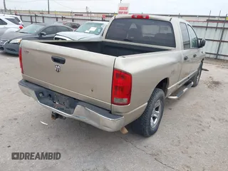 2005 Dodge 1500 SLT with VIN 1D7HA18N15J601253, listed as a IAAI auction lot 41431232 with 274,402 mi miles. Bid and sale history available at carsss.com. Image 4.