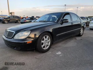 2002 Mercedes-Benz S-Class 4.3L with VIN WDBNG70J52A304262, listed as a Copart auction lot 75084714 with 0 mi miles and Salvage Title. Bid and sale history available at carsss.com. Image 1.