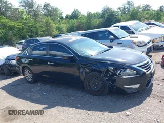 2015 Nissan Altima SV z VIN 1N4AL3AP2FC284897, wystawiony jako IAAI lot #42177582 z przebiegiem 174 504 mil mil oraz . Historia ofert i sprzedaży dostępna na DreamBid. Obrazek 6.
