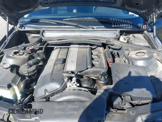 2004 BMW 3 Series 325i with VIN WBAET37444NJ44065, listed as a IAAI auction lot 41830178 with 91,037 mi miles and . Bid and sale history available at DreamBid. Image 10.
