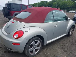 2009 Volkswagen Beetle Blush with VIN 3VWSG31Y49M410785, listed as a IAAI auction lot 42526781 with 161,114 mi miles and . Bid and sale history available at DreamBid. Image 4.