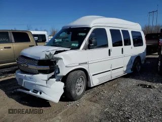 2005 Chevrolet Express Cargo Van YF7 Upfitter with VIN 1GBFG15TX51212747, listed as a Copart auction lot 49425925 with 74,685 mi miles and Salvage Title. Bid and sale history available at carsss.com. Image 1.