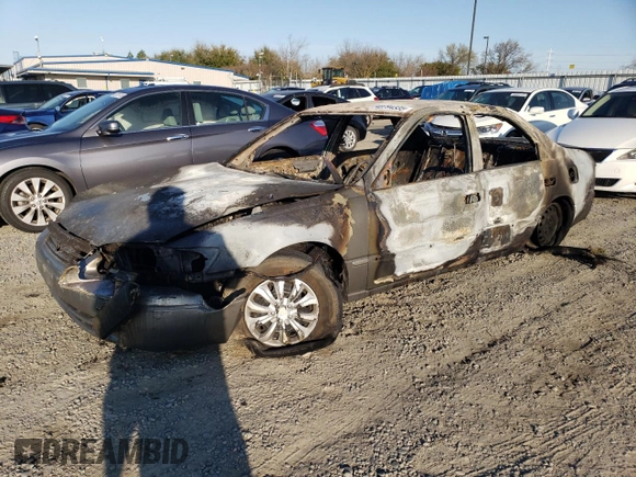 1999 Toyota Camry LE с VIN 4T1BG22K9XU508335, выставлен на аукционе Copart как лот 48794335 с пробегом Не указан миль и На запчасти • Non repairable. История ставок и продаж доступна на DreamBid. Изображение 1.