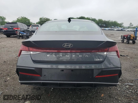 2024 Hyundai Elantra Limited z VIN KMHLP4DG7RU830399, wystawiony jako Copart lot #56535255 z przebiegiem 524 mil mil oraz Szkoda całkowita • Salvage title. Historia ofert i sprzedaży dostępna na DreamBid. Obrazek 6.