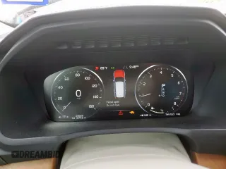 2019 Volvo XC90 Inscription z VIN YV4A22PL0K1445651, wystawiony jako Copart lot #56544015 z przebiegiem 124 029 mil mil oraz Szkoda całkowita • Salvage title. Historia ofert i sprzedaży dostępna na DreamBid. Obrazek 9.