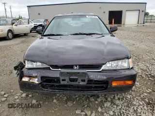 1997 Honda Accord Special Edition с VIN 1HGCD5607VA271467, выставлен на аукционе Copart как лот 60099185 с пробегом 132 729 миль миль и На запчасти • Non repairable. История ставок и продаж доступна на DreamBid. Изображение 5.