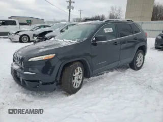2014 Jeep Cherokee Latitude with VIN 1C4PJLCS5EW164438, listed as a Copart auction lot 46059625 with 149,370 mi miles and Clean Title. Bid and sale history available at carsss.com. Image 1.