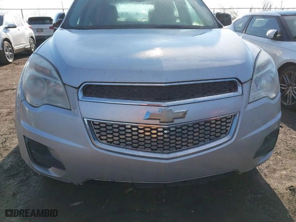 2012 Chevrolet Equinox LS with VIN 2GNALBEK2C1126085, listed as a IAAI auction lot 41883683 with 176,478 mi miles. Bid and sale history available at carsss.com. Image 6.