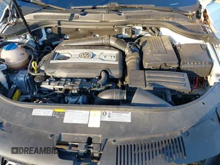2014 Volkswagen CC Sport with VIN WVWAP7AN1EE540051, listed as a IAAI auction lot 41381933 with 54,896 mi miles. Bid and sale history available at carsss.com. Image 10.