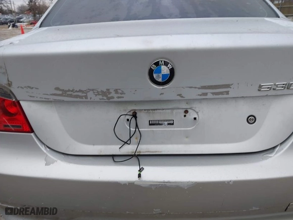 2005 BMW 5 Series 530i with VIN WBANA73545B816270, listed as a IAAI auction lot 41182732 with 131,519 mi miles. Bid and sale history available at carsss.com. Image 6.