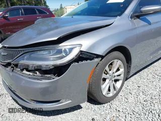 2015 Chrysler 200 Limited with VIN 1C3CCCAB1FN595950, listed as a IAAI auction lot 42627486 with 217,578 mi miles and . Bid and sale history available at DreamBid. Image 19.