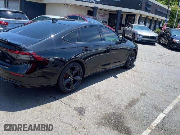 2023 Honda Accord Sport-L with VIN 1HGCY2F71PA067959, listed as a Copart auction lot 60369075 with 27,472 mi miles and Clean title. Bid and sale history available at DreamBid. Image 4.