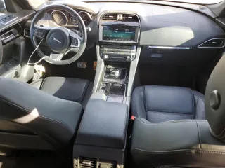 2019 Jaguar F-Pace 25t Prestige with VIN SADCK2GXXKA606848, listed as a Copart auction lot 50167335 with 34,758 mi miles and Salvage Title. Bid and sale history available at DreamBid. Image 8.