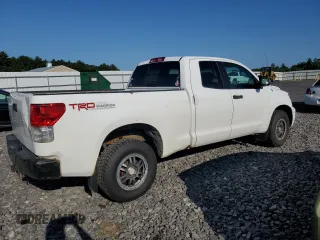 2010 Toyota Tundra 4WD Truck with VIN 5TFUY5F10AX128464, listed as a Copart auction lot 70081574 with 229,736 mi miles and Clean Title. Bid and sale history available at carsss.com. Image 3.