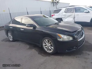 2010 Nissan Maxima 3.5 SV w/Premium Pkg with VIN 1N4AA5AP1AC805361, listed as a IAAI auction lot 41712952 with 104,730 mi miles. Bid and sale history available at carsss.com. Image 13.