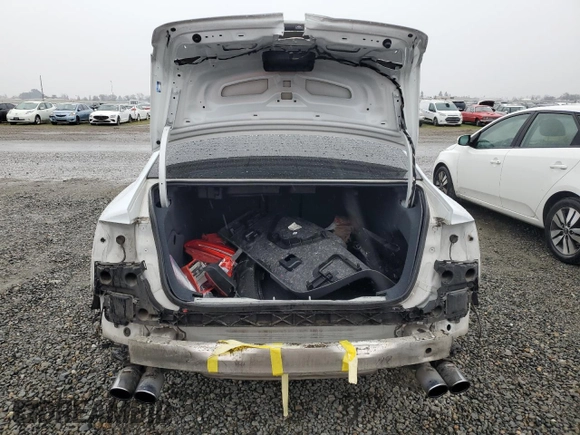 2013 Audi S6 Prestige with VIN WAUJ2BFC7DN025169, listed as a Copart auction lot 43201975 with 112,821 mi miles and Salvage Title. Bid and sale history available at carsss.com. Image 6.