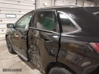 2022 Ford Edge SE with VIN 2FMPK4G98NBA40316, listed as a IAAI auction lot 41262097 with 45,410 mi miles. Bid and sale history available at carsss.com. Image 6.