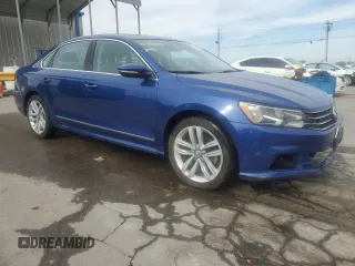 2016 Volkswagen Passat SEL z VIN 1VWCT7A35GC063879, wystawiony jako Copart lot #53856545 z przebiegiem 56 856 mil mil oraz Szkoda całkowita • Salvage title. Historia ofert i sprzedaży dostępna na DreamBid. Obrazek 4.