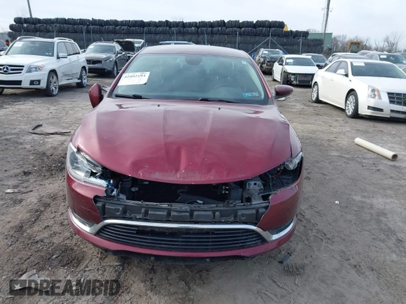 2015 Chrysler 200 Limited with VIN 1C3CCCAB5FN724790, listed as a IAAI auction lot 41602194 with 93,708 mi miles. Bid and sale history available at carsss.com. Image 6.