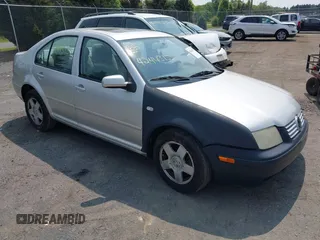 2001 Volkswagen Jetta GLS with VIN 3VWSD29M11M031395, listed as a IAAI auction lot 42443155 with 114,755 mi miles and . Bid and sale history available at DreamBid. Image 1.