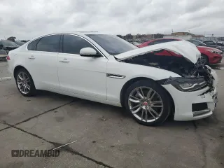 2016 Jaguar XF 35t Prestige with VIN SAJBK4BV3GCY15743, listed as a Copart auction lot 78531394 with 83,791 mi miles and Salvage Title. Bid and sale history available at carsss.com. Image 4.