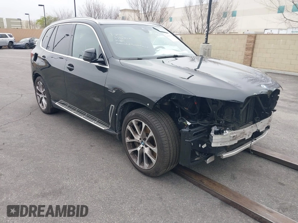 2022 BMW X5 xDrive45e with VIN 5UXTA6C08N9K85766, listed as a IAAI auction lot 41461039 with 95,003 mi miles. Bid and sale history available at carsss.com. Image 1.