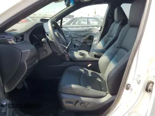 2023 Toyota Venza LE with VIN JTEAAAAH9PJ147042, listed as a Copart auction lot 71217684 with 7,536 mi miles and Salvage Title. Bid and sale history available at carsss.com. Image 7.
