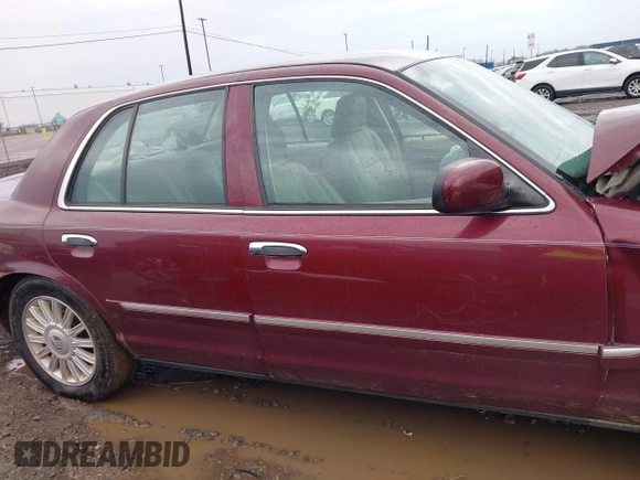 2008 Mercury Grand Marquis LS with VIN 2MEFM75V98X633328, listed as a IAAI auction lot 42084872 with 75,473 mi miles and . Bid and sale history available at DreamBid. Image 13.