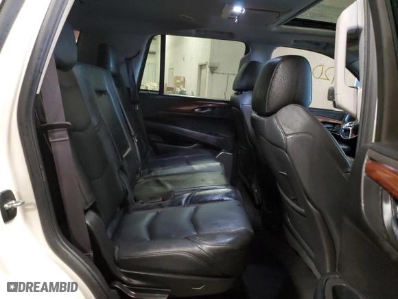 2015 Cadillac Escalade Luxury with VIN 1GYS4MKJ9FR525910, listed as a Copart auction lot 70377534 with 120,017 mi miles and Clean Title. Bid and sale history available at carsss.com. Image 11.