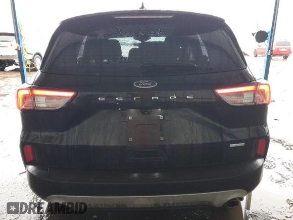 2020 Ford Escape S z VIN 1FMCU0F6XLUB78388, wystawiony jako Copart lot #56103685 z przebiegiem 71 508 mil mil oraz Szkoda całkowita • Salvage title. Historia ofert i sprzedaży dostępna na DreamBid. Obrazek 6.