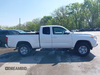 2021 Toyota Tacoma SR с VIN 3TYRX5GNXMT024248, выставлен на аукционе IAAI как лот 42082901 с пробегом 29 078 миль миль и . История ставок и продаж доступна на DreamBid. Изображение 13.
