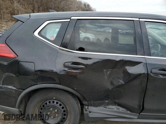 2017 Nissan Rogue SV z VIN KNMAT2MV6HP567975, wystawiony jako Copart lot #51573335 z przebiegiem 109 489 mil mil oraz Szkoda całkowita • Salvage title. Historia ofert i sprzedaży dostępna na DreamBid. Obrazek 11.