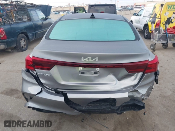 2024 Kia Forte LXS with VIN 3KPF24AD0RE840314, listed as a IAAI auction lot 41804524 with 10,605 mi miles and . Bid and sale history available at DreamBid. Image 16.