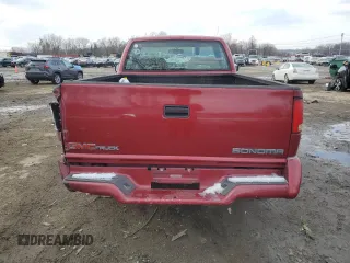 1997 GMC Sonoma SLS with VIN 1GTCS14X5V8503746, listed as a Copart auction lot 42554595 with 135,316 mi miles and Salvage Title. Bid and sale history available at carsss.com. Image 6.