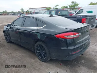 2020 Ford Fusion SEL с VIN 3FA6P0CD2LR145913, выставлен на аукционе IAAI как лот 42310012 с пробегом 121 168 миль миль и . История ставок и продаж доступна на DreamBid. Изображение 3.