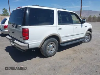 1999 Ford Expedition XLT with VIN 1FMPU18L2XLB92596, listed as a IAAI auction lot 42564012 with Not provided miles and . Bid and sale history available at DreamBid. Image 4.
